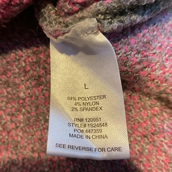 Hippie Rose Women’s Large Knit V Neck Sweater Lightning Bolt - Picture 6 of 6